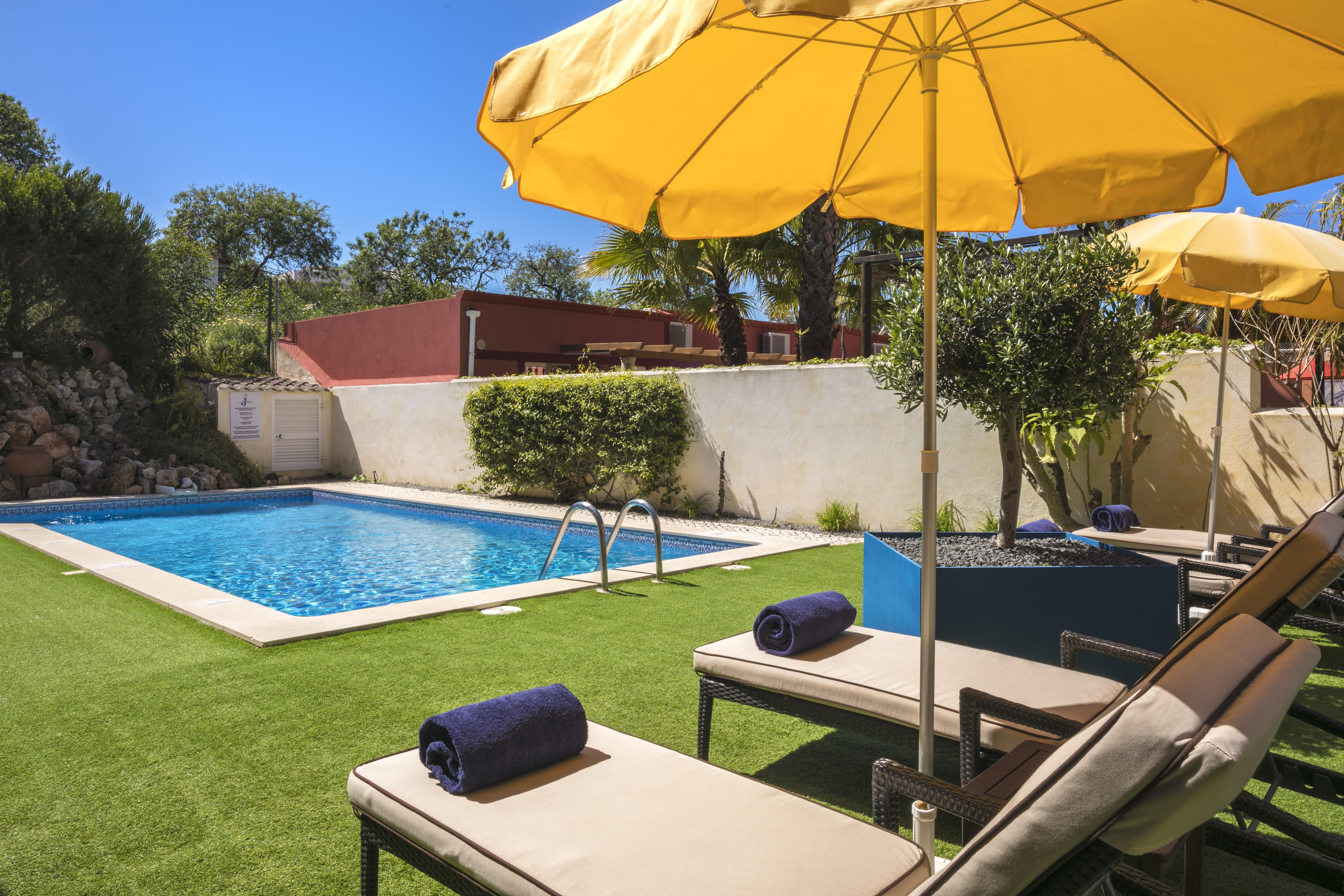 Costa D'Oiro Ambiance Village Lagos Exterior photo